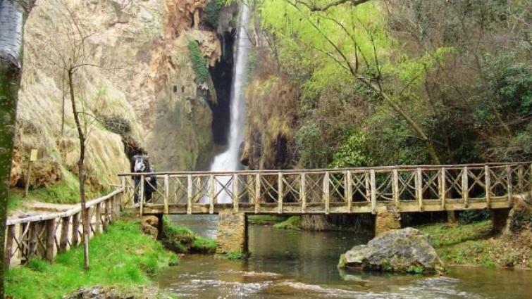 Apartamento Rural La Cascada De Calmarza Eksteriør billede